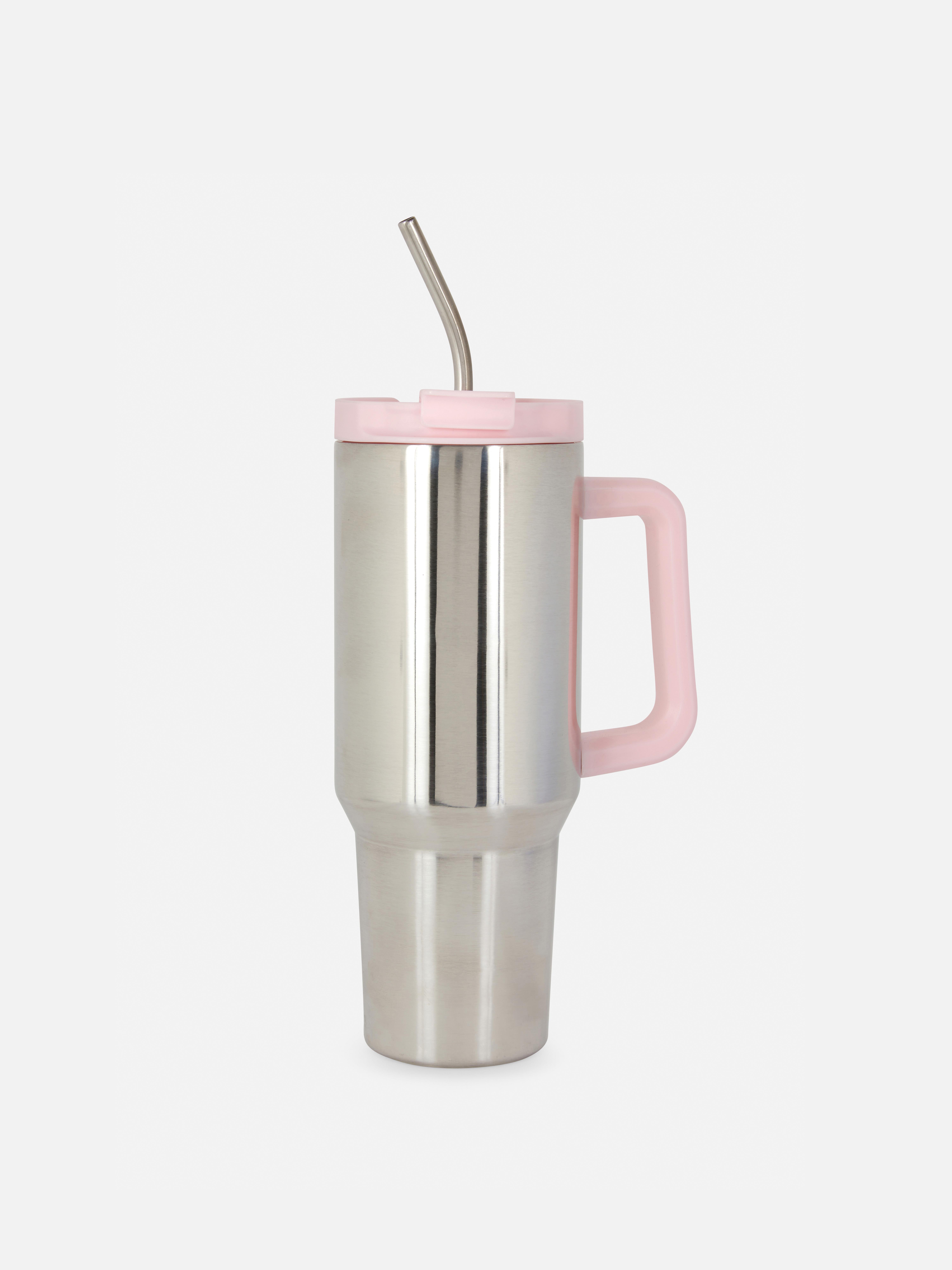 Cană de călătorie din oțel inoxidabil cu pai 1180 ml Potolește-ți setea cu stil cu această cană mare de călătorie de peste un litru.