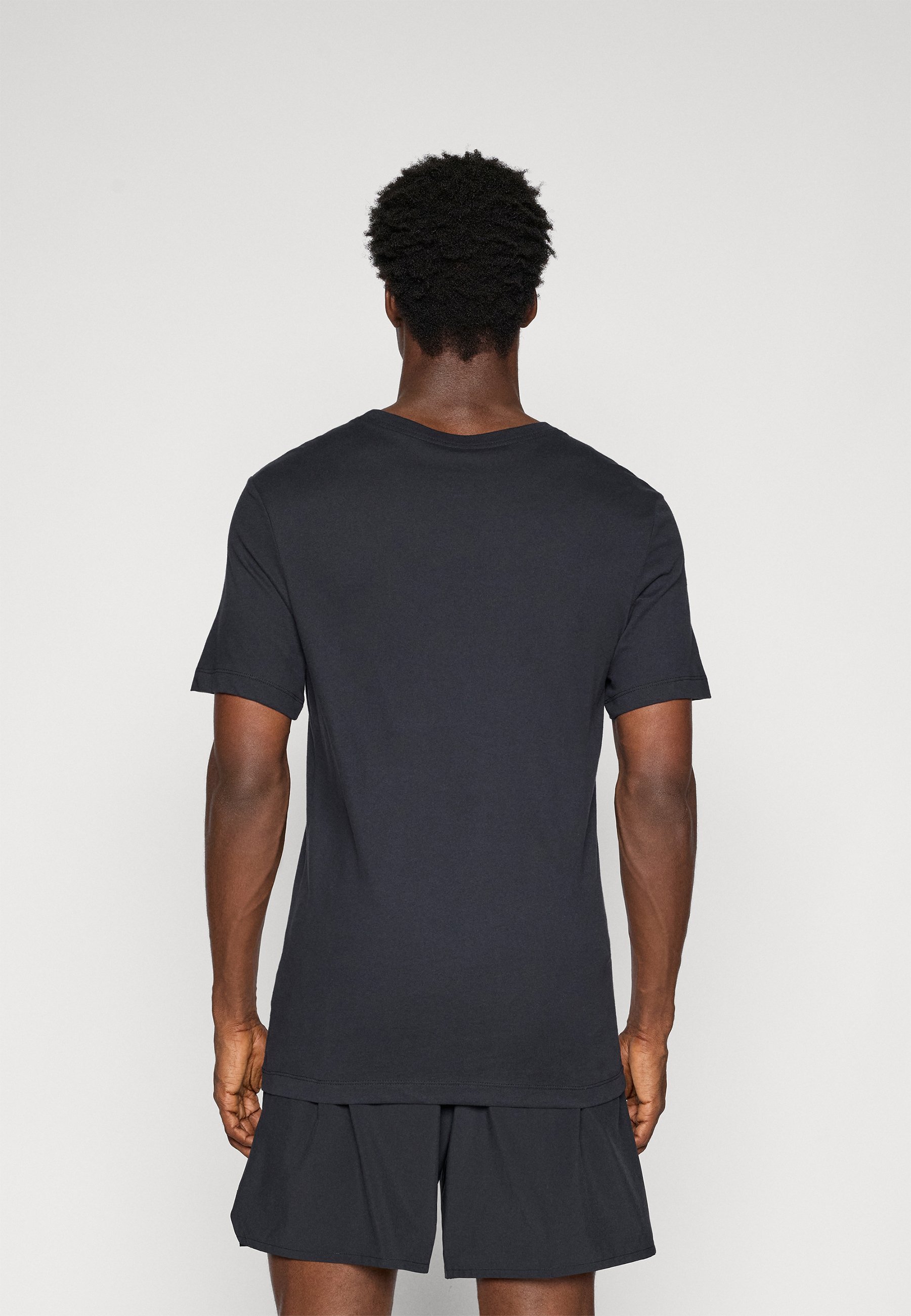 Nike Performance TEE - Sportovní tričko - černá/bílá