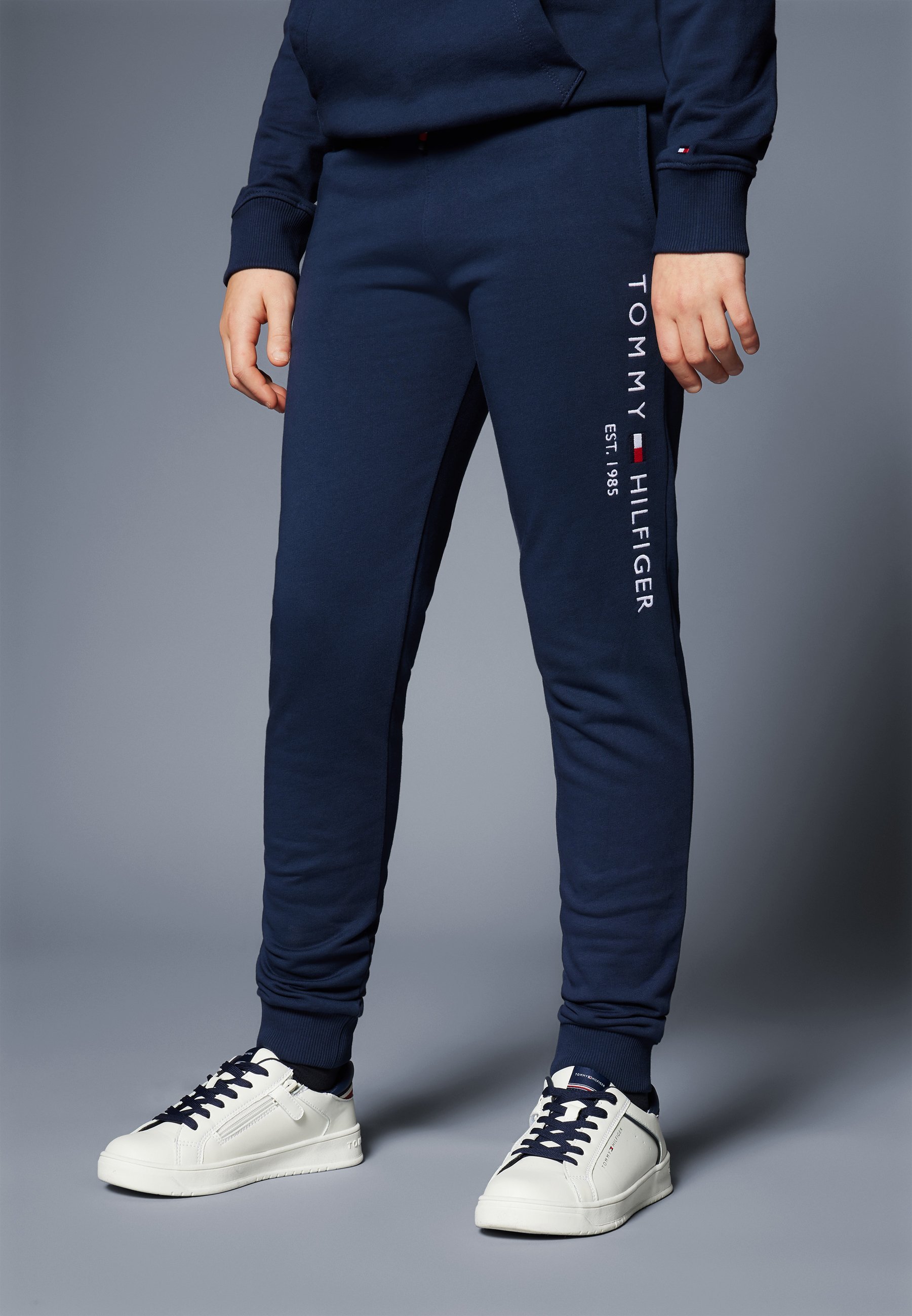 Tommy Hilfiger ESSENTIAL UNISEX - Pantaloni de trening - twilight navy