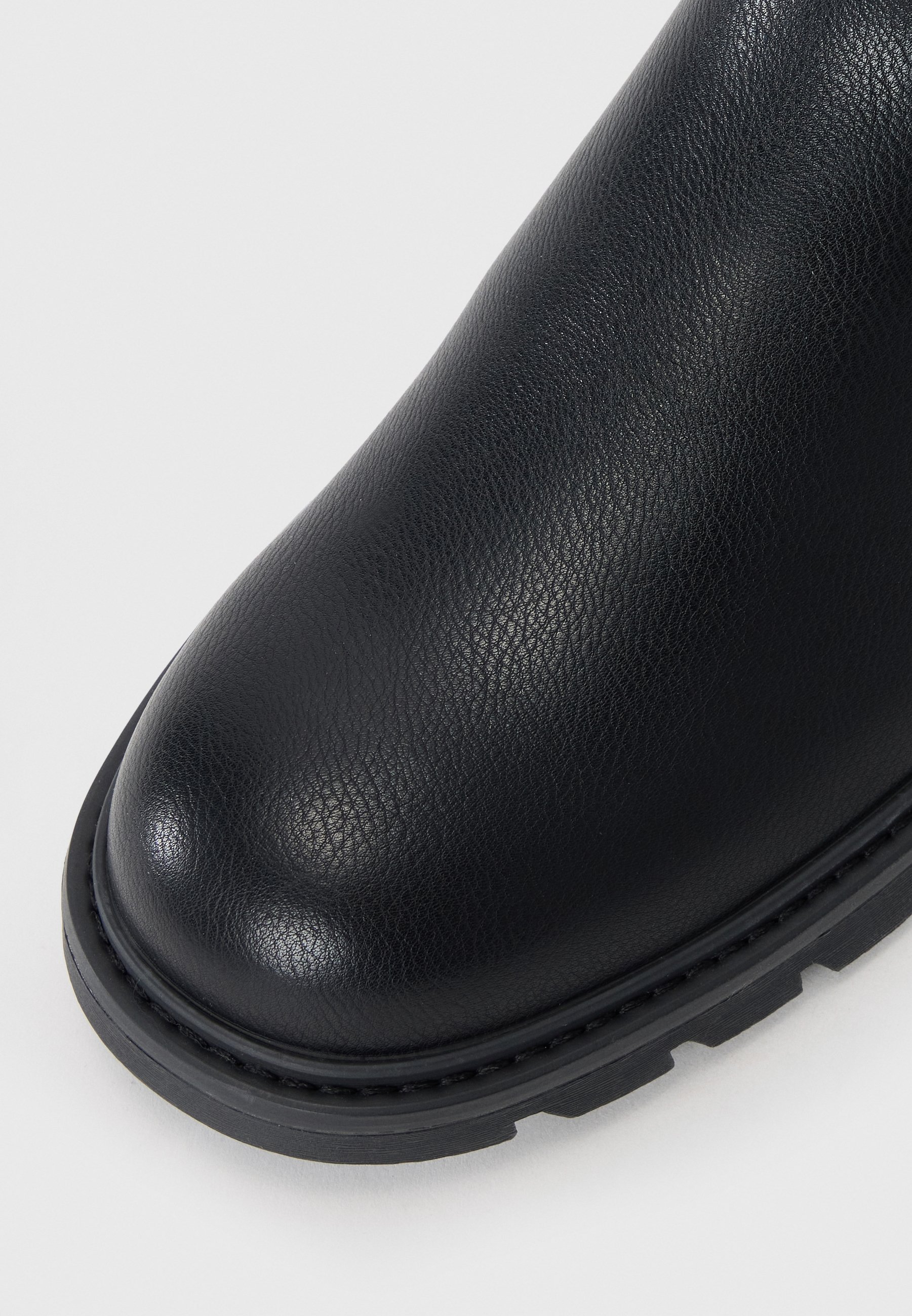 Pier One Classic enkellaarsjes - zwart
