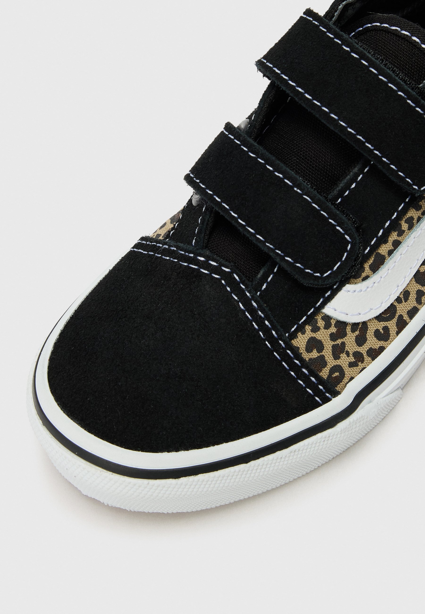 Vans OLD SKOOL UNISEX - Vabaajajalatsid - mustad