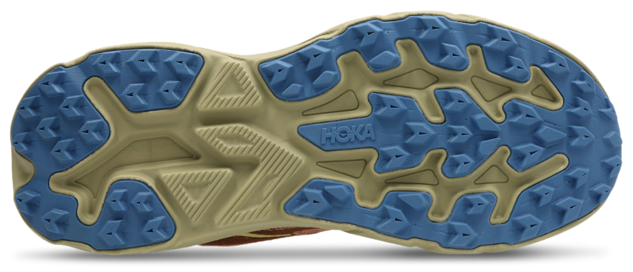 Hoka Challenger 8