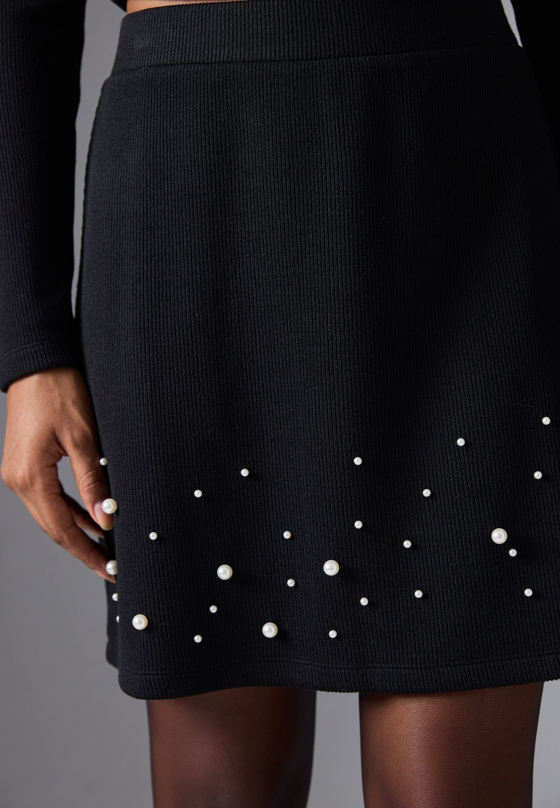 Even&Odd PEARLS - Minirok - zwart