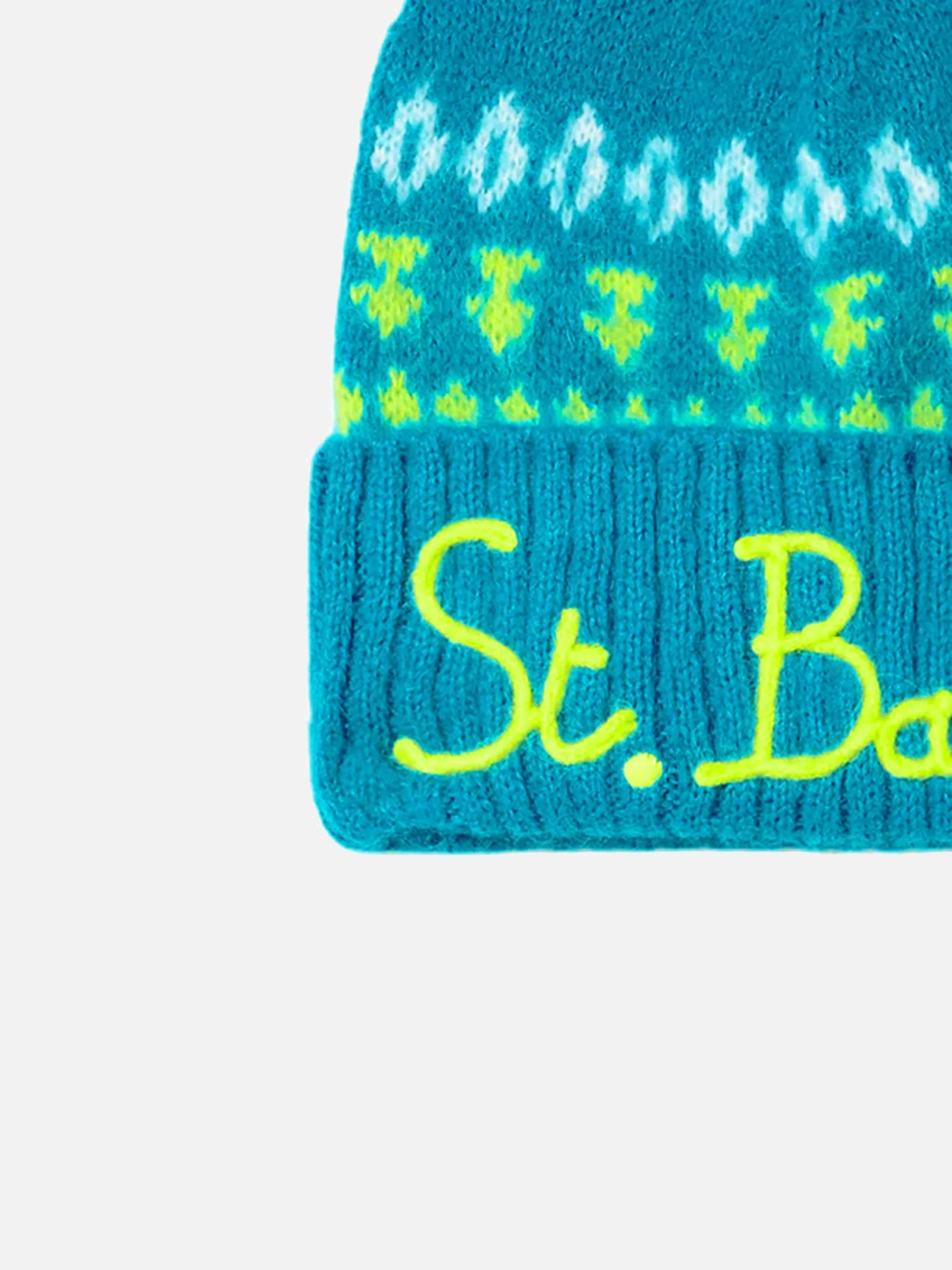 Ultrazachte dameshoed met Scandinavisch jacquardpatroon.