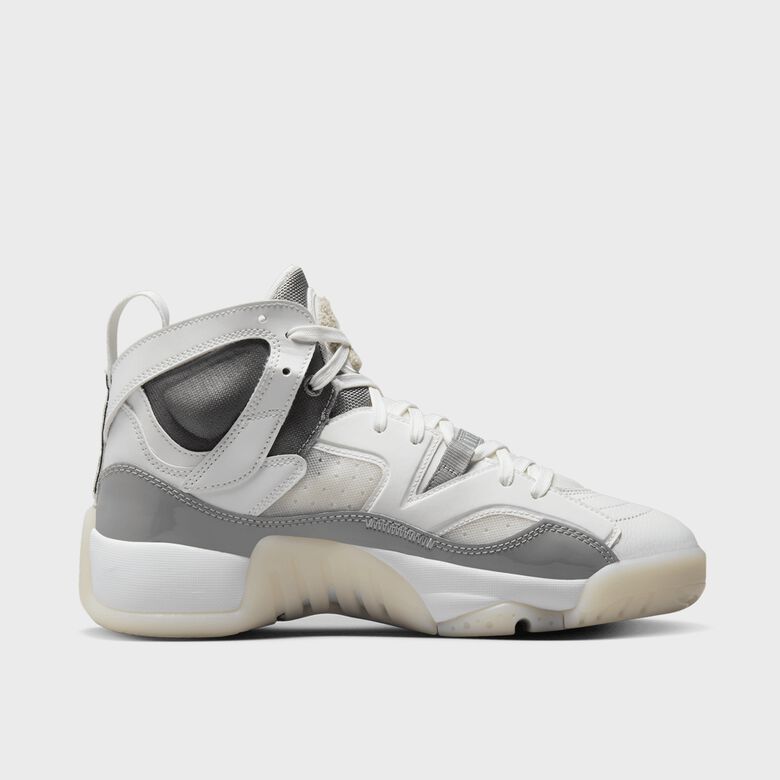 WMNS Jumpman Two Trey