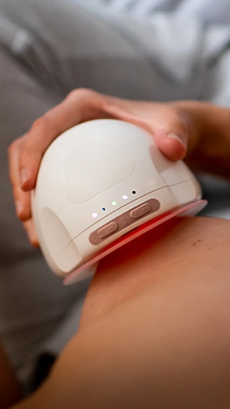 Tommee Tippee Made for Me črpalka za prsi v modrčku