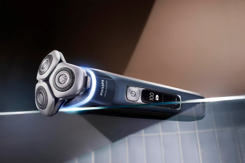 Pánsky elektrický holiaci strojček Philips Series i9000 Prestige XP9201/30