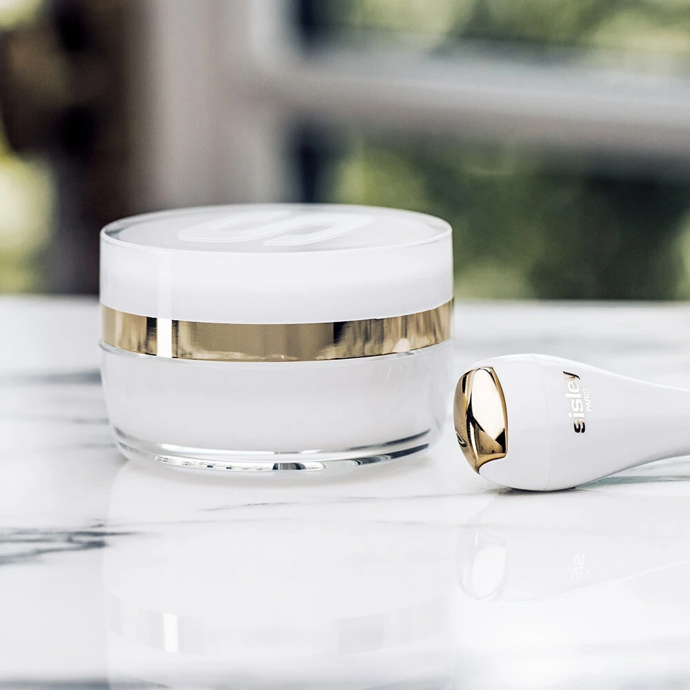Sisleÿa L'Integral Cremă contur ochi și buze 15 ml - Sisley