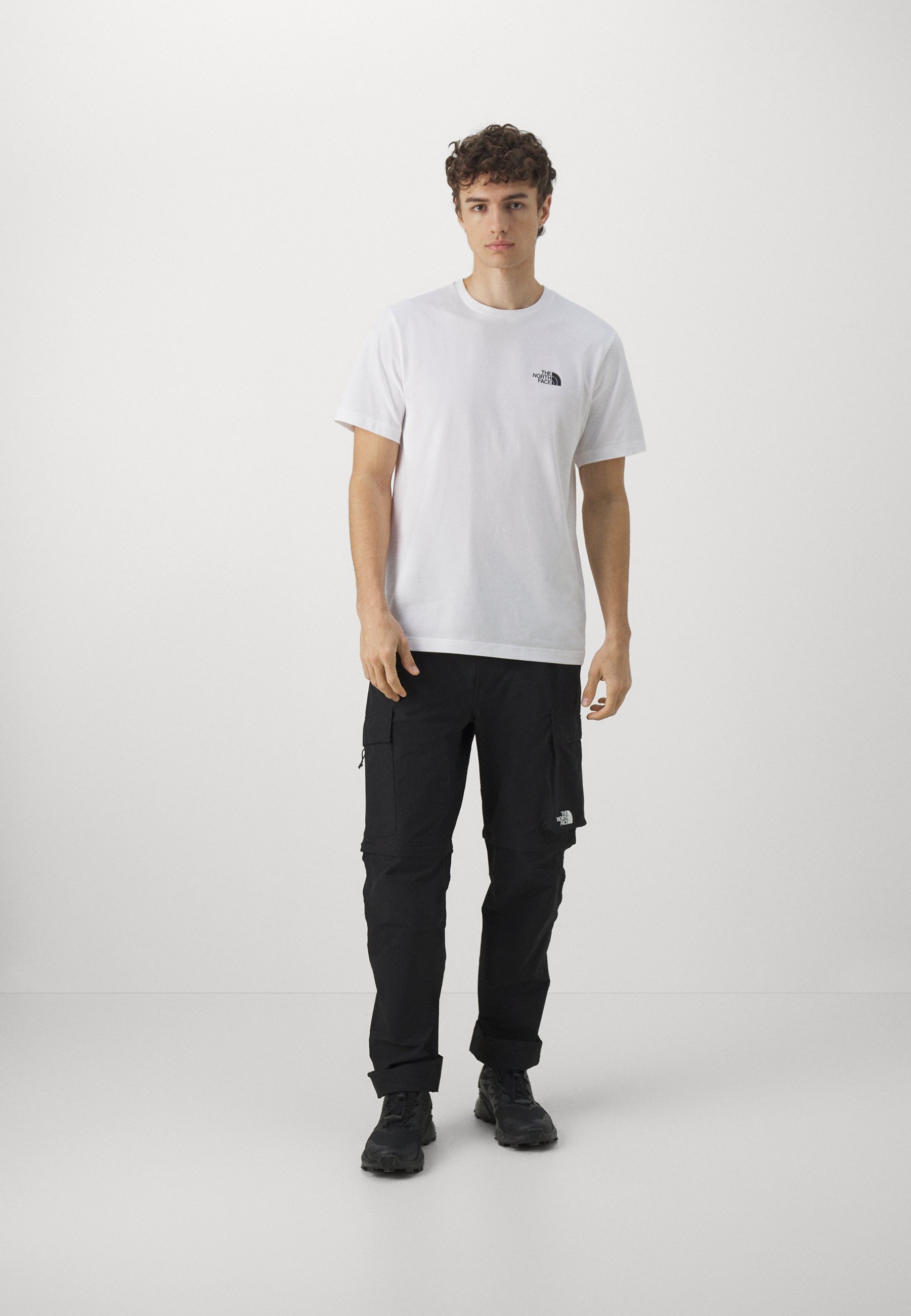 The North Face M SS SIMPLE DOME TEE - Sport T-shirt - wit