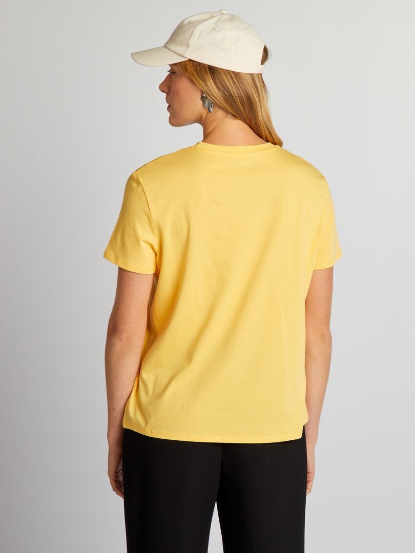 Camiseta 'Corações' - AMARELA