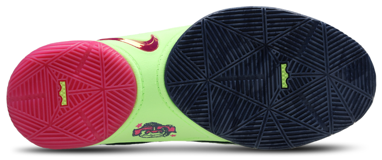 Nike LeBron XXII