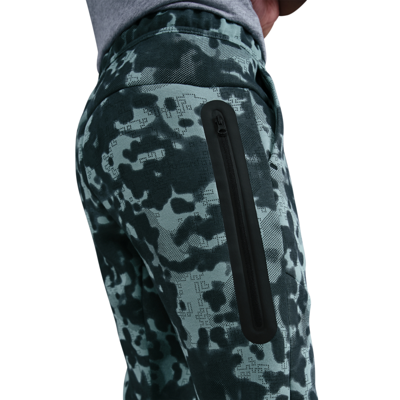 Mikina Nike Tech Fleece Aop