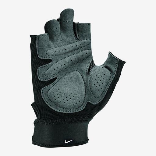  Nike Ultimate