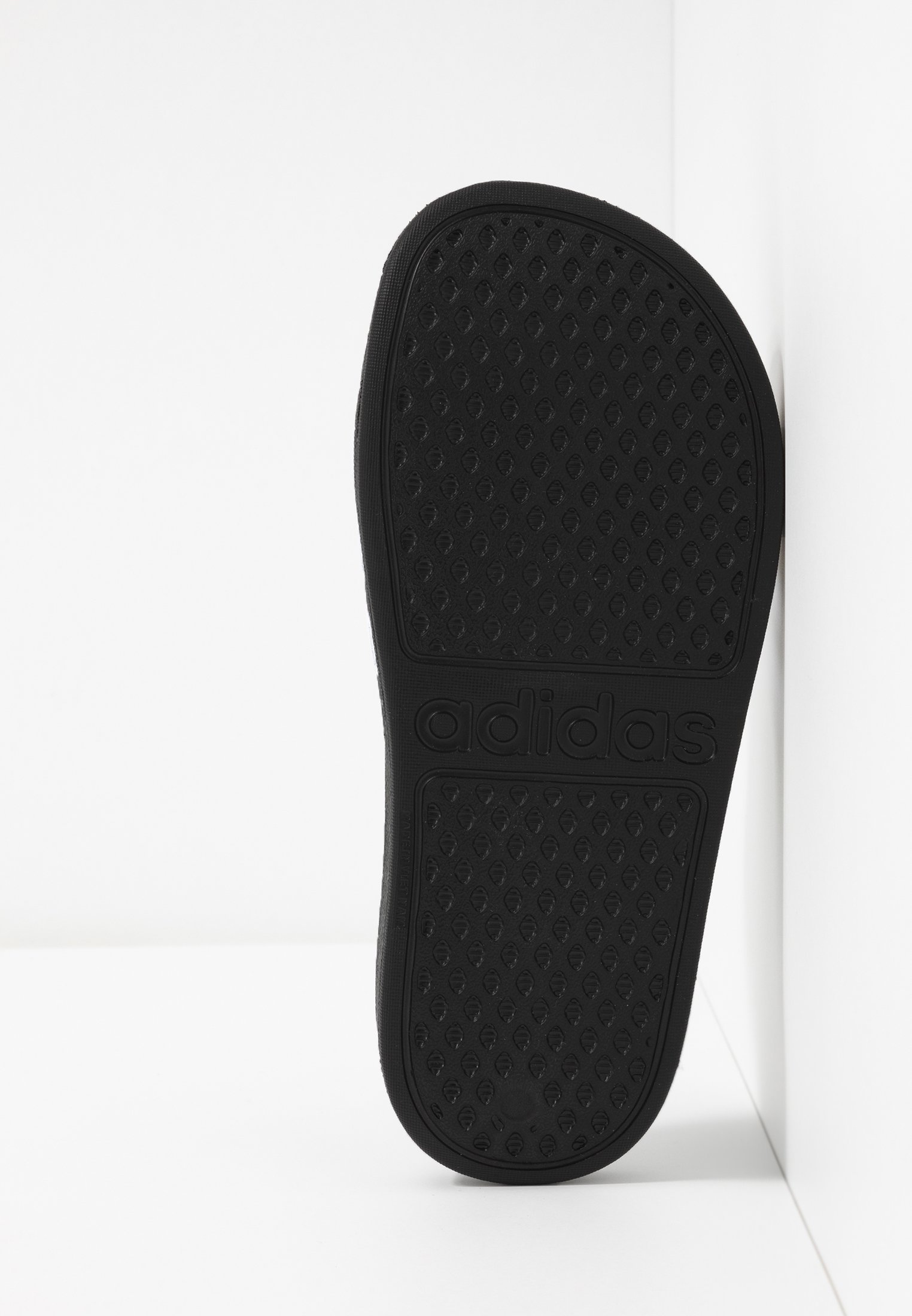 adidas Performance ADILETTE AQUA KIDS - Zwembadslippers - kernzwart
