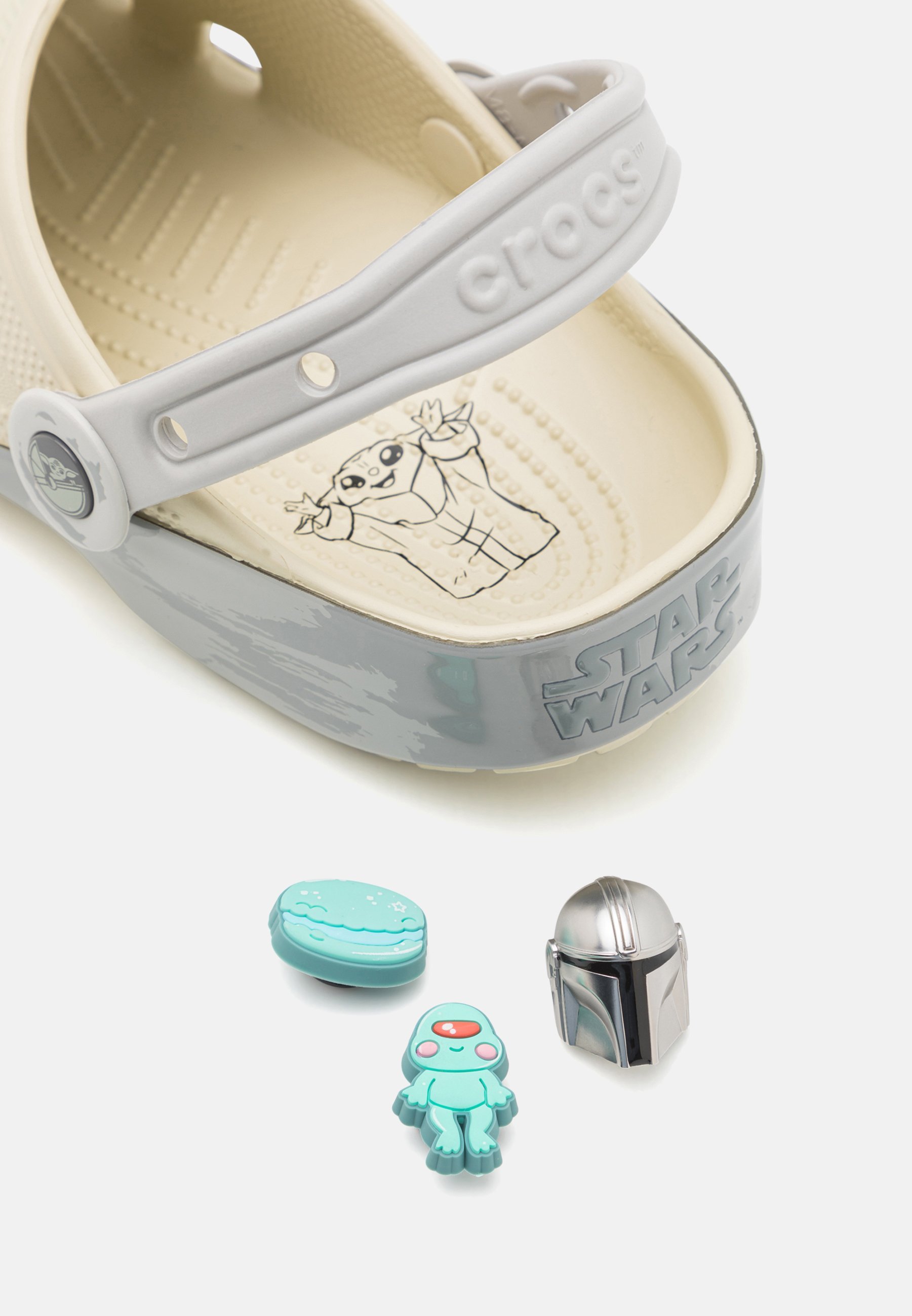 Crocs GROGU CLASSIC UNISEX - Clogs - Knochen