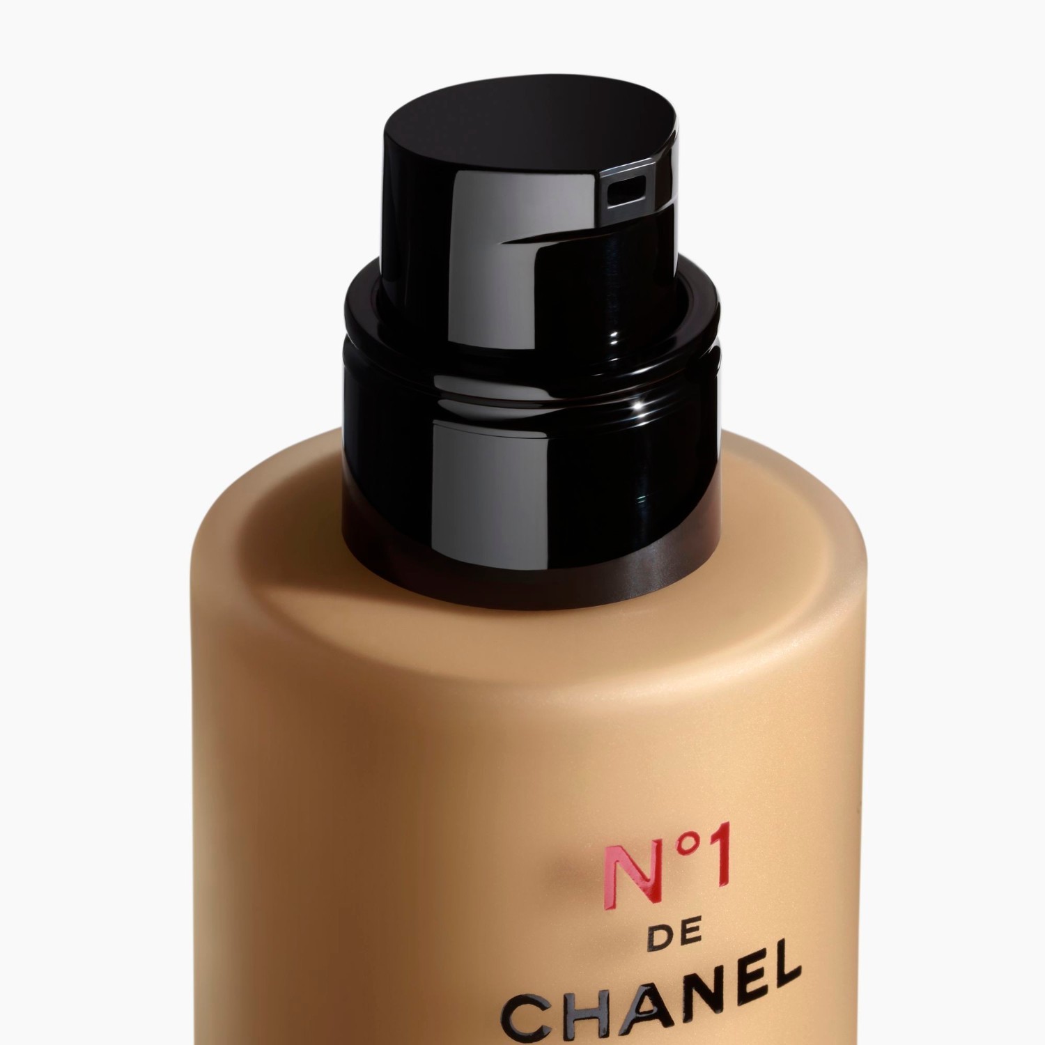 CHANEL Foundation N°1 DE CHANEL FOND DE TEINT REVITALISANT – 30 ml