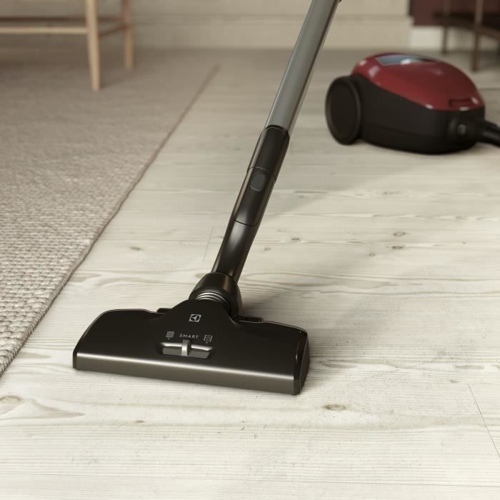 ELECTROLUX PD82-ANIMA - Aspirapolvere a cilindro con sacco Pure D8 - ultra silenzioso 57dB - sacco antiodore - raggio 12 m - accessorio