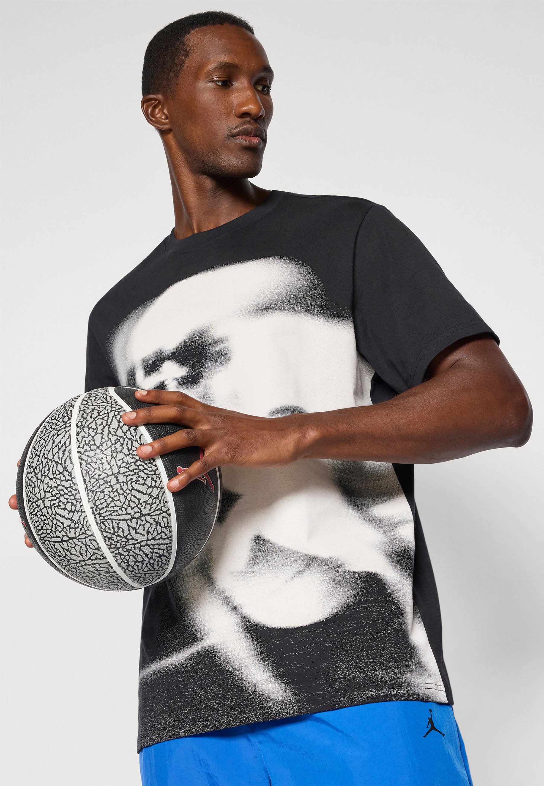 Jordan CREW - T-skjorte med print - black/white