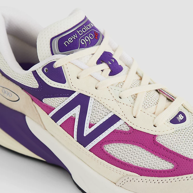 Unisex, gemaakt in de VS 990v6 - Kalksteen met magenta