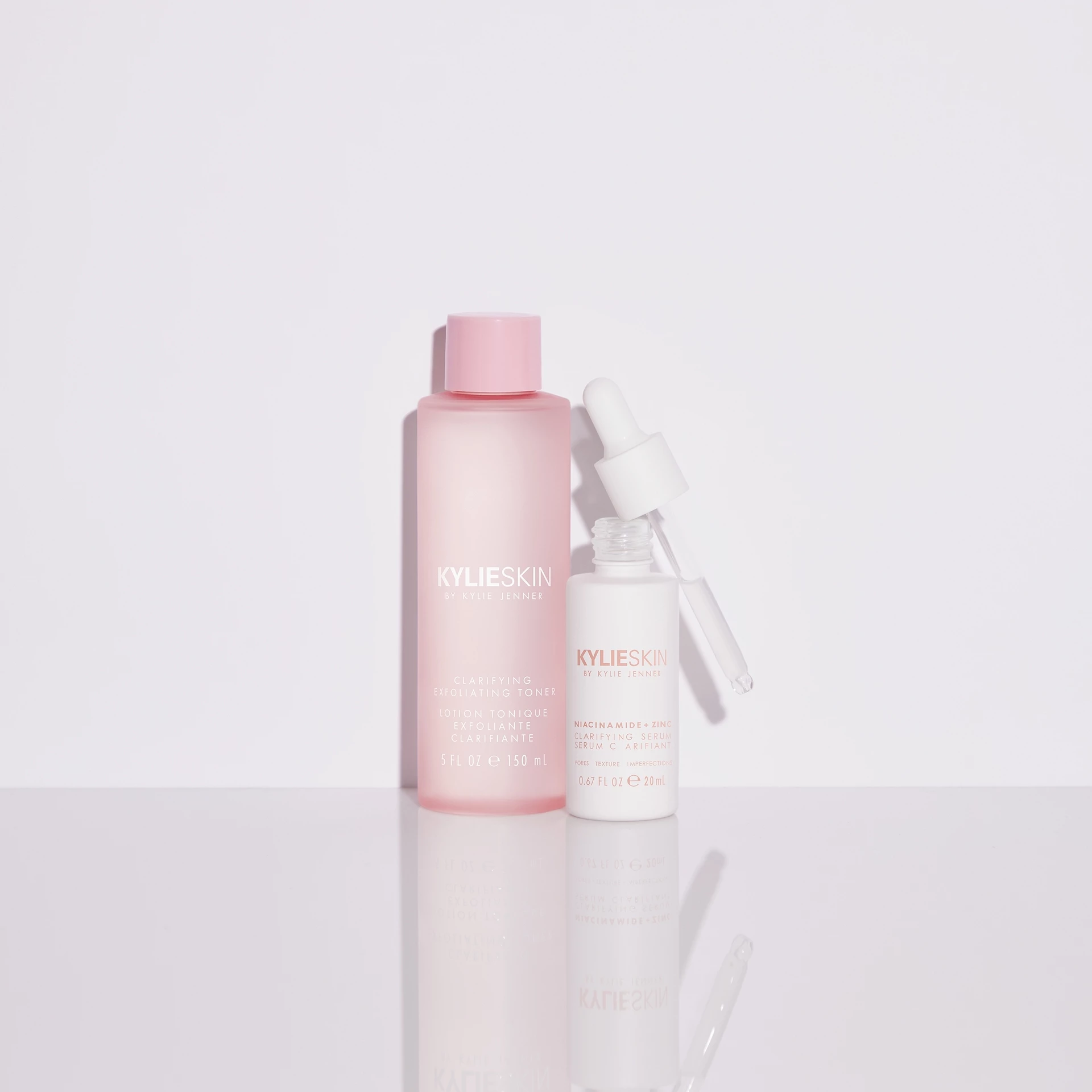 Tisztító hámlasztó tonik 150 ml - Kylie By Kylie Jenner
