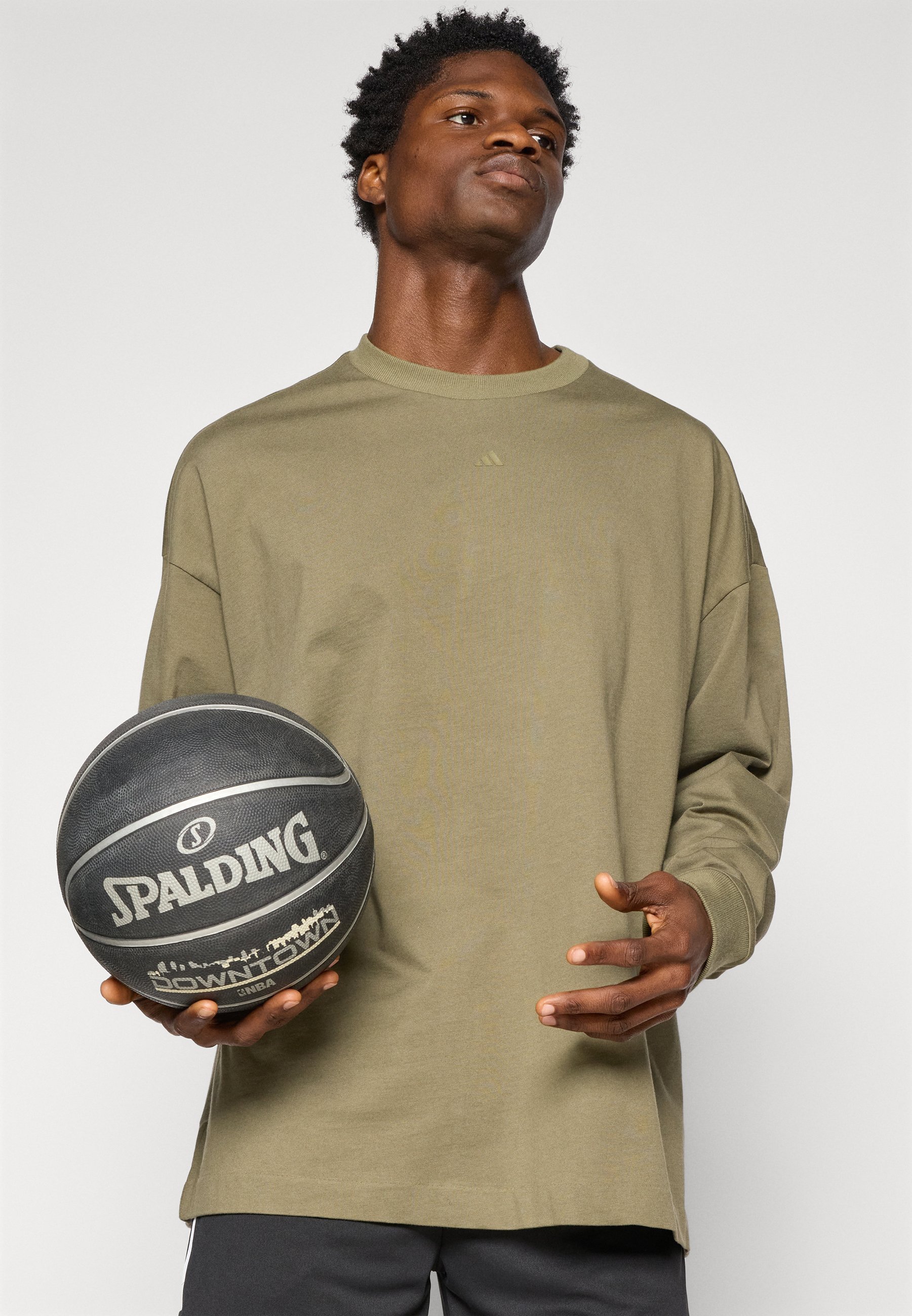 adidas Performance TEE - Ilgomis rankovėmis palaidinė - alyvuogių spalvos