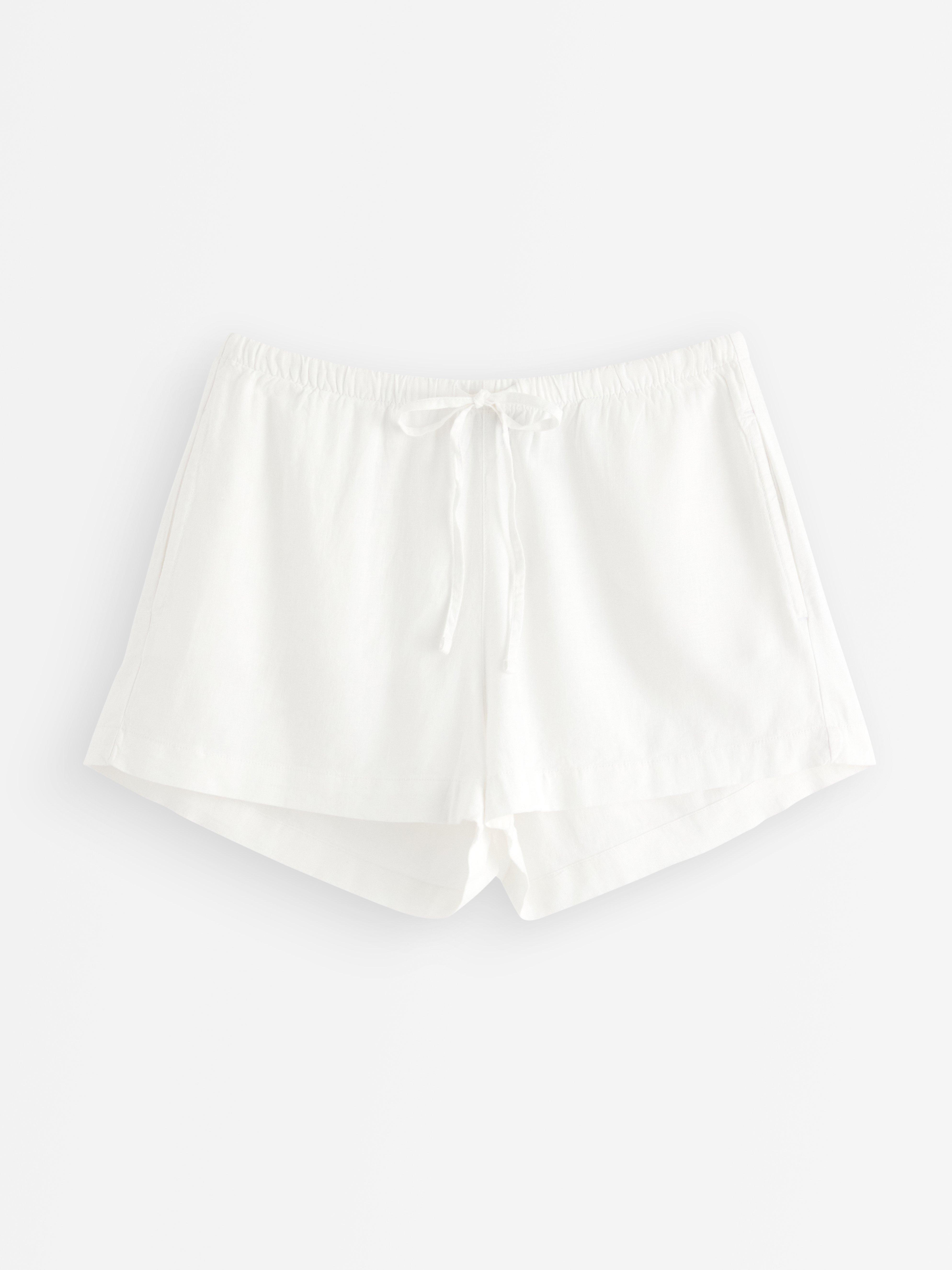 Pantalones cortos de lino blanco