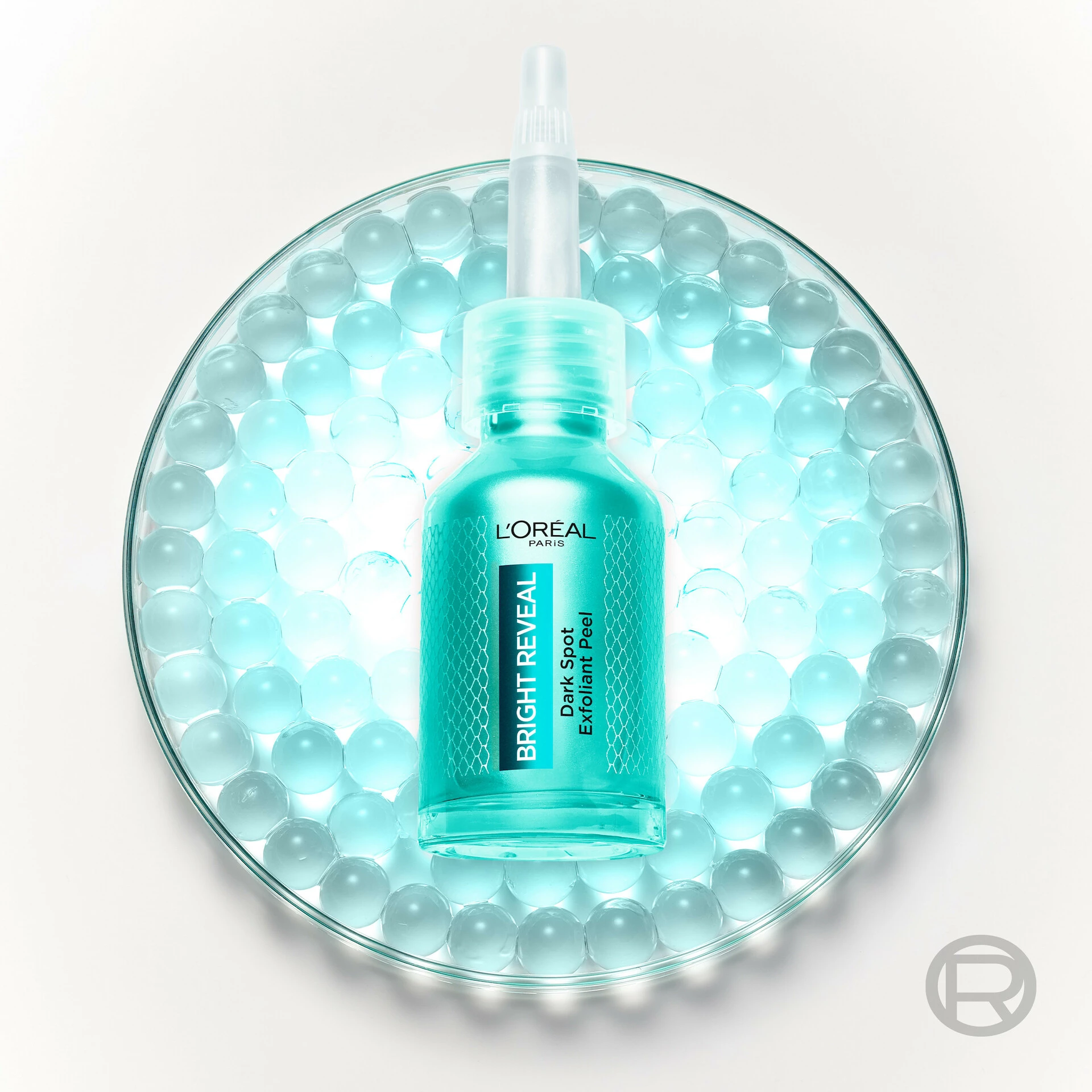 Bright Reveal Niacinamid Sötét Foltokra Hámlasztó Peeling 25 ml - L'Oréal Paris