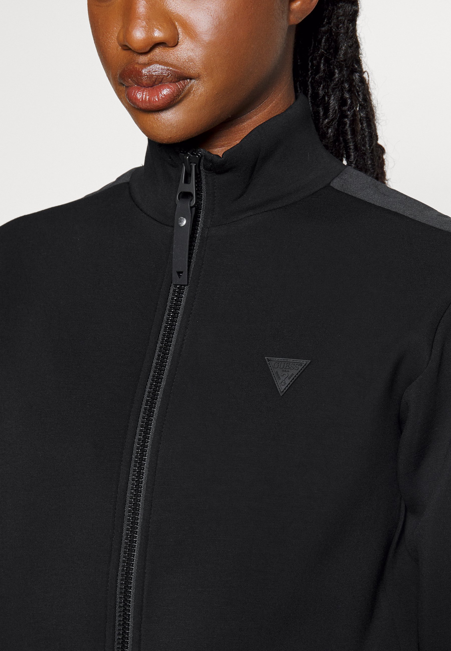 Guess NEW ALLIE ZIP - Užtraukiamas džemperis - juodas