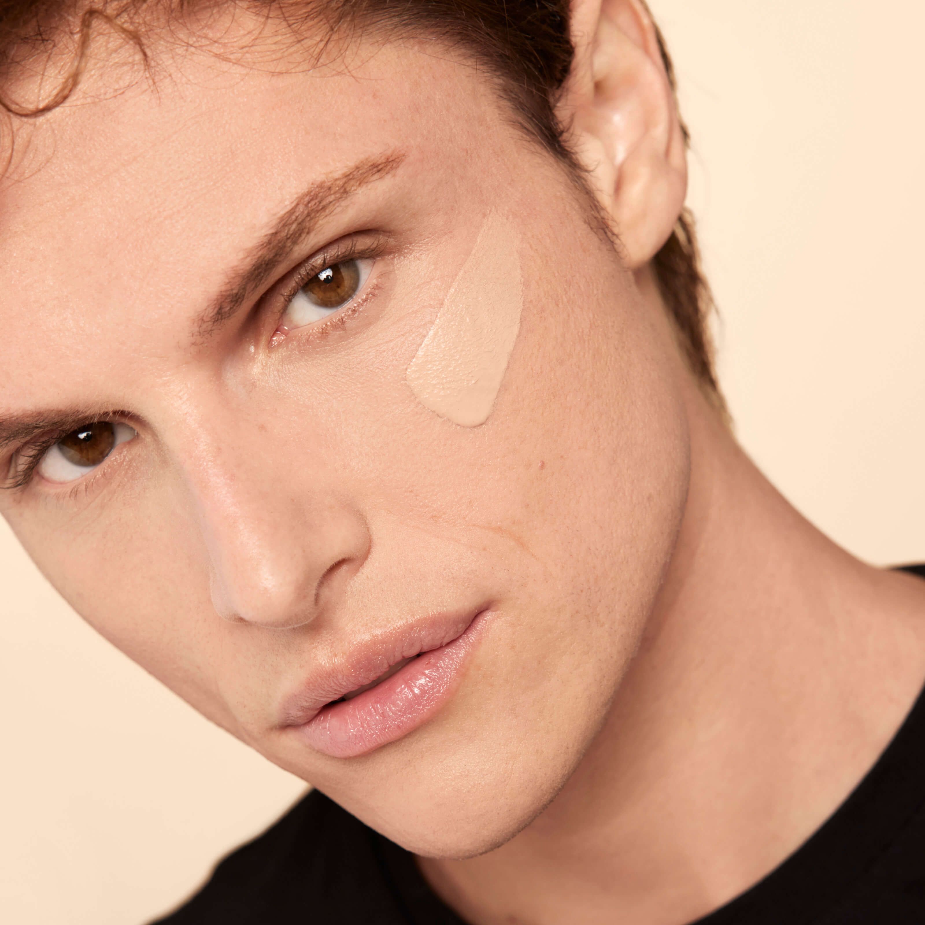 All Hours Foundation Luminous Matte Makeup Base Luksuzni puderi za šminku
