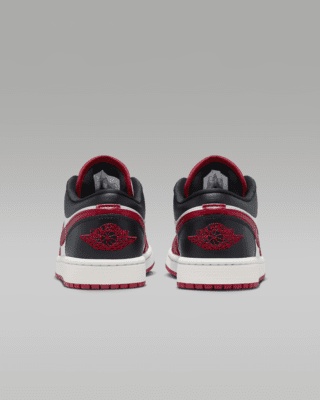 Air Jordan 1 Low Women's Shoes