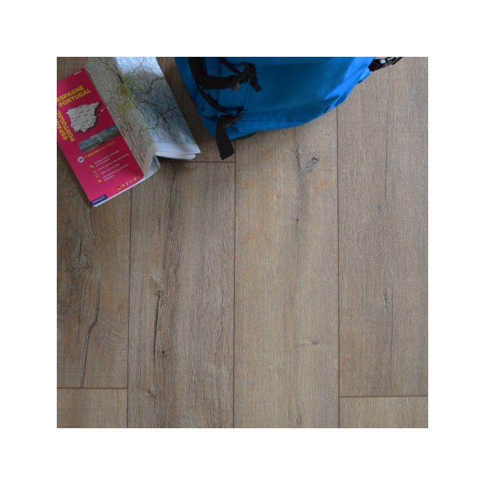 Suelo laminado KronoSwiss Noblesse V4 - Roble Rift 5G - Paquete de 2,131 m²