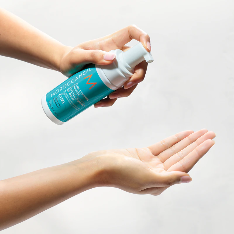 Moroccanoil Curl Curl Control Mousse pre kučeravé vlasy