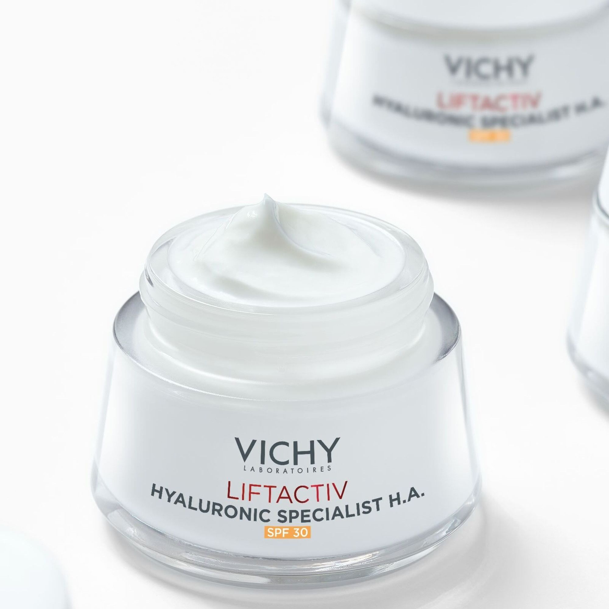 Liftactiv Hyaluronic Specialist HA SPF 30 krema protiv bora Protiv bora i starenja