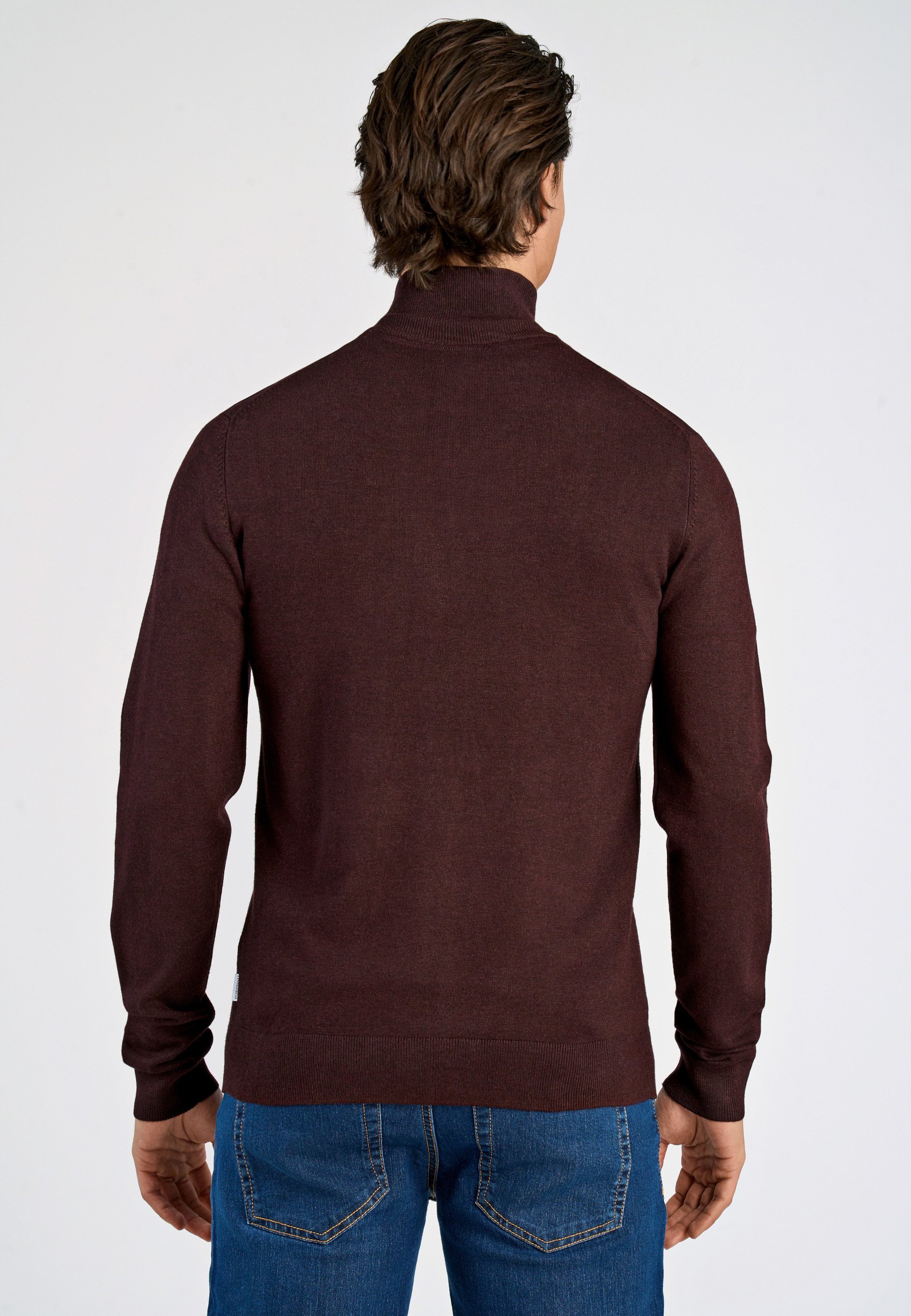 Pull Lindbergh demi-zip - couleur cerise noire