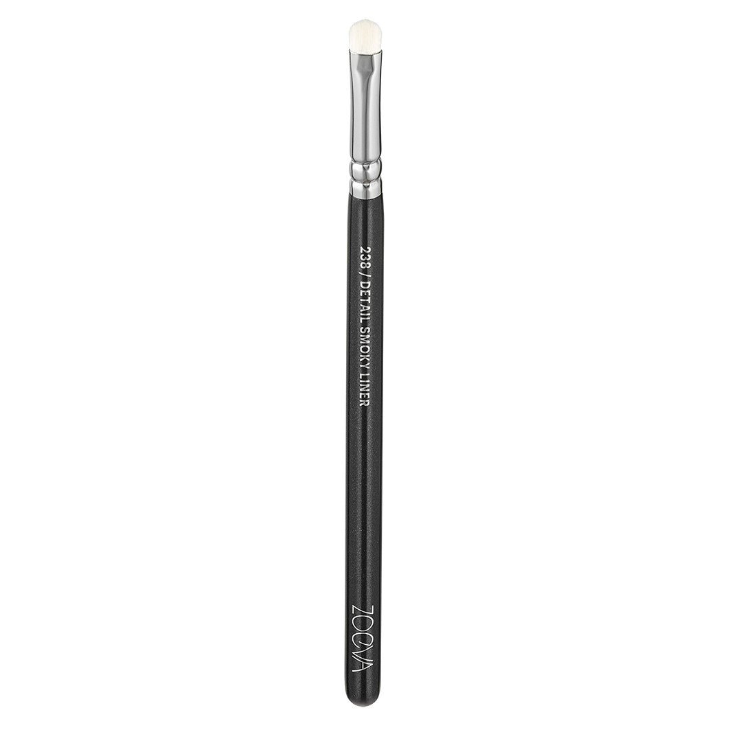ZOEVA četkica za sjenilo 238 Detail Smoky Liner - 1 komad