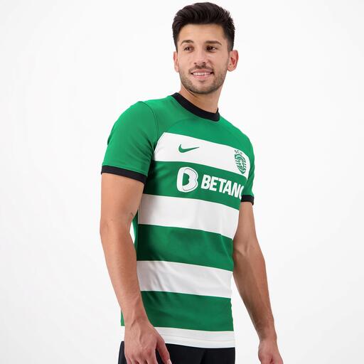  Nike Sporting