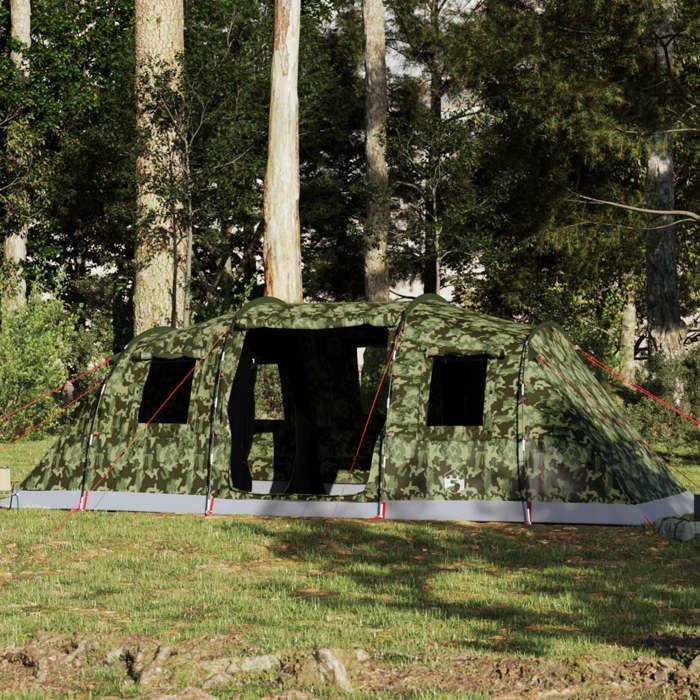 Tienda de campaña familiar tipo túnel vidaXL para 6 personas, impermeable, con estampado de camuflaje, ideal para acampar o como refugio de jardín. Modelo 4009421.