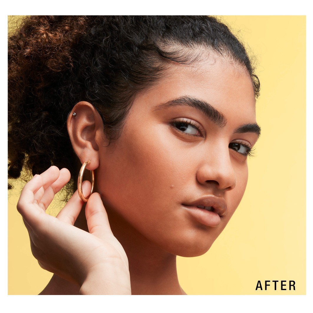 MAC makiažo pagrindas „Perfect Shot Radiance“ veidui ir kūnui – 50 ml