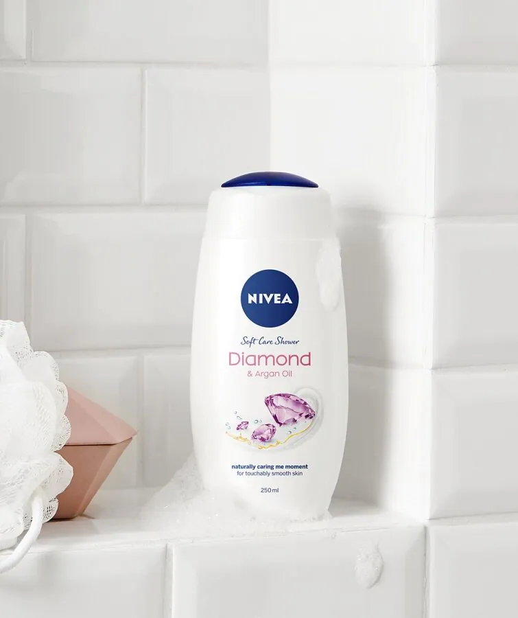 Nivea Żel pod prysznic Diamond Touch