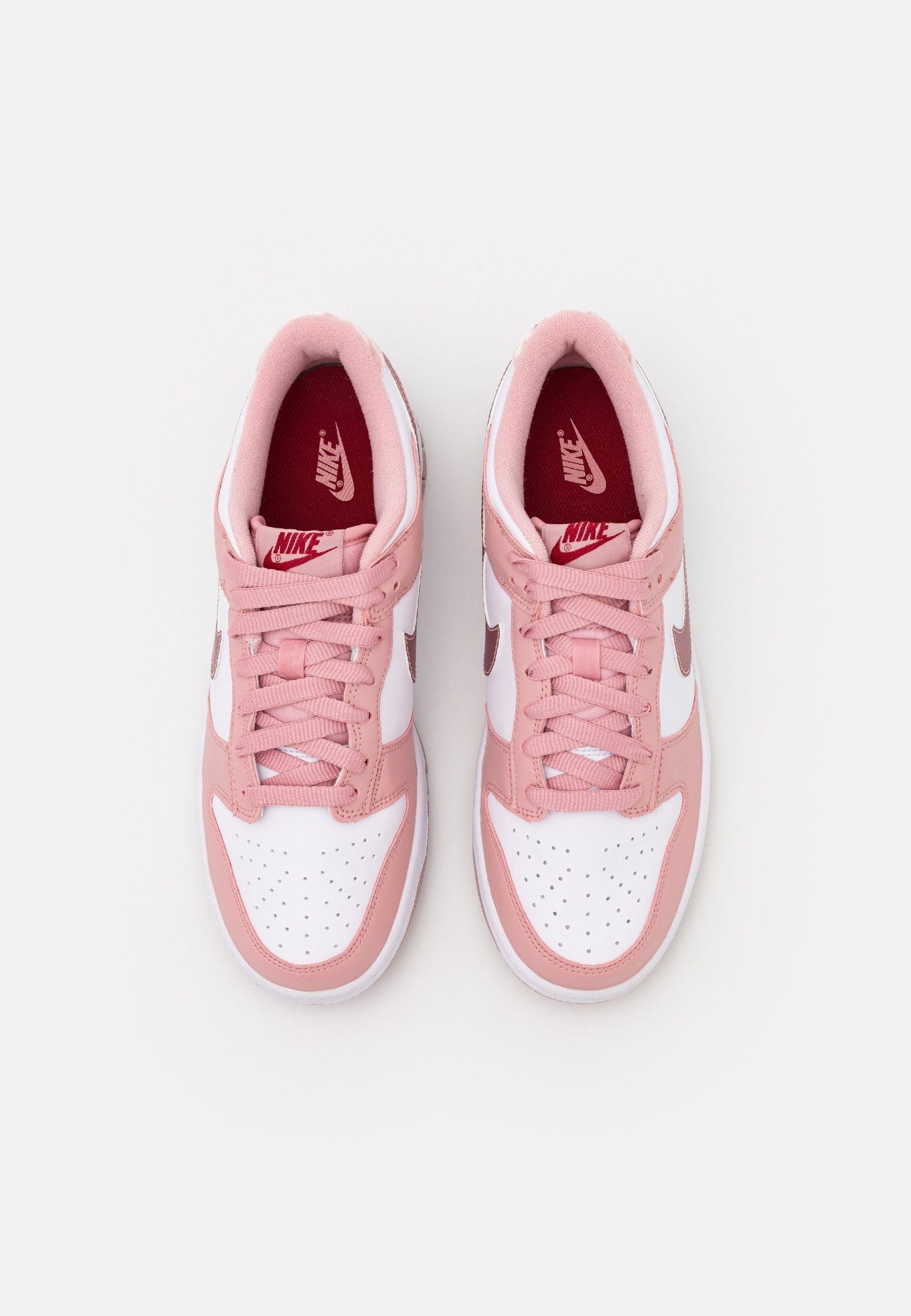 Nike Sportswear DUNK LOW - Joggesko - pink glaze/white/granateple
