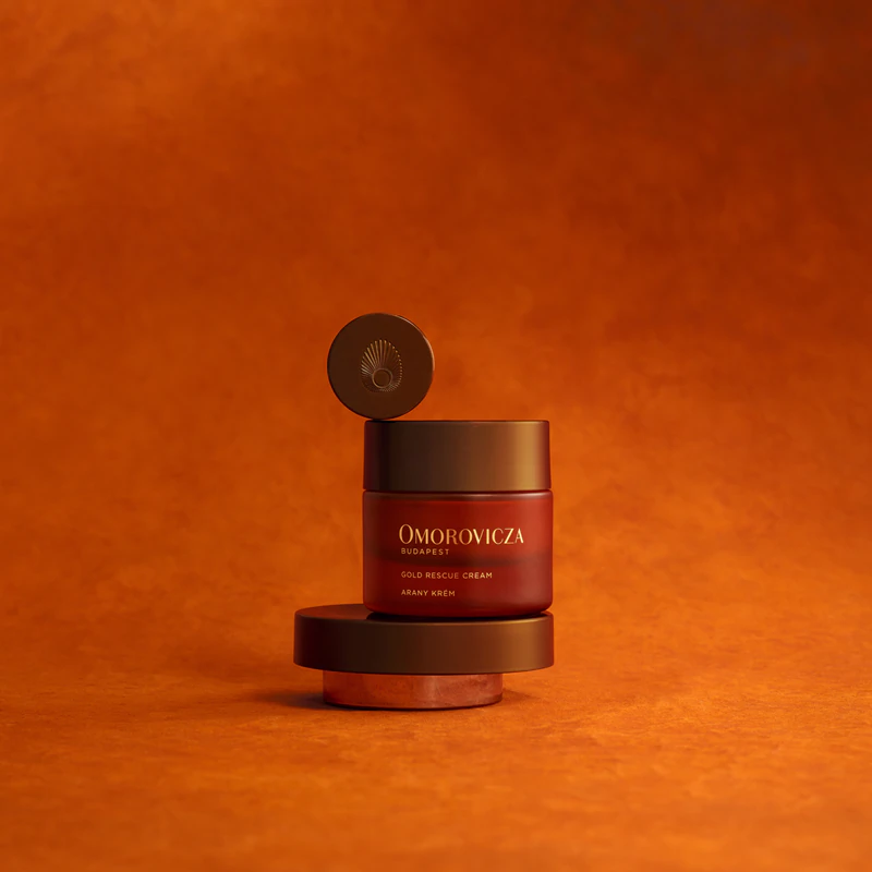 Omorovicza Gold Rescue Cream, een antirimpel- en regenererende crème voor de droge en gevoelige huid.