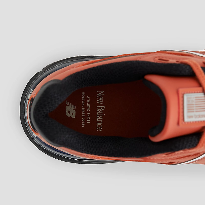 Unisex Wyprodukowano w USA 990v4 - Mahoń z czarnym