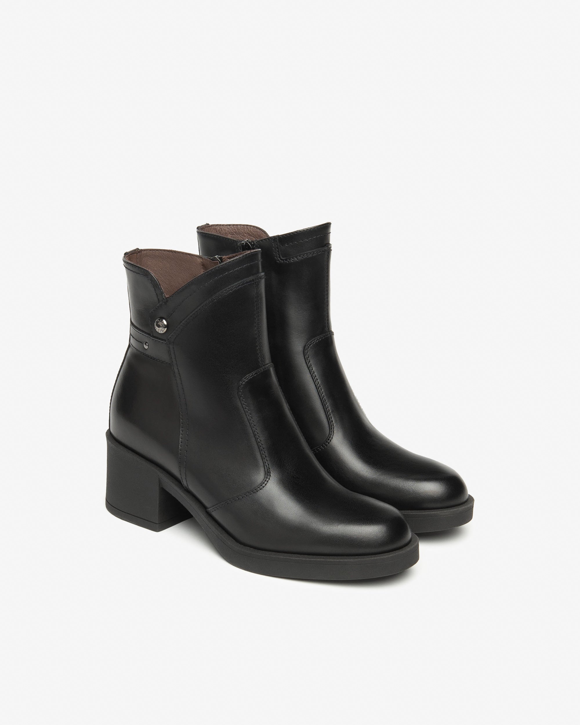  Damen-Ankle-Boots aus Leder