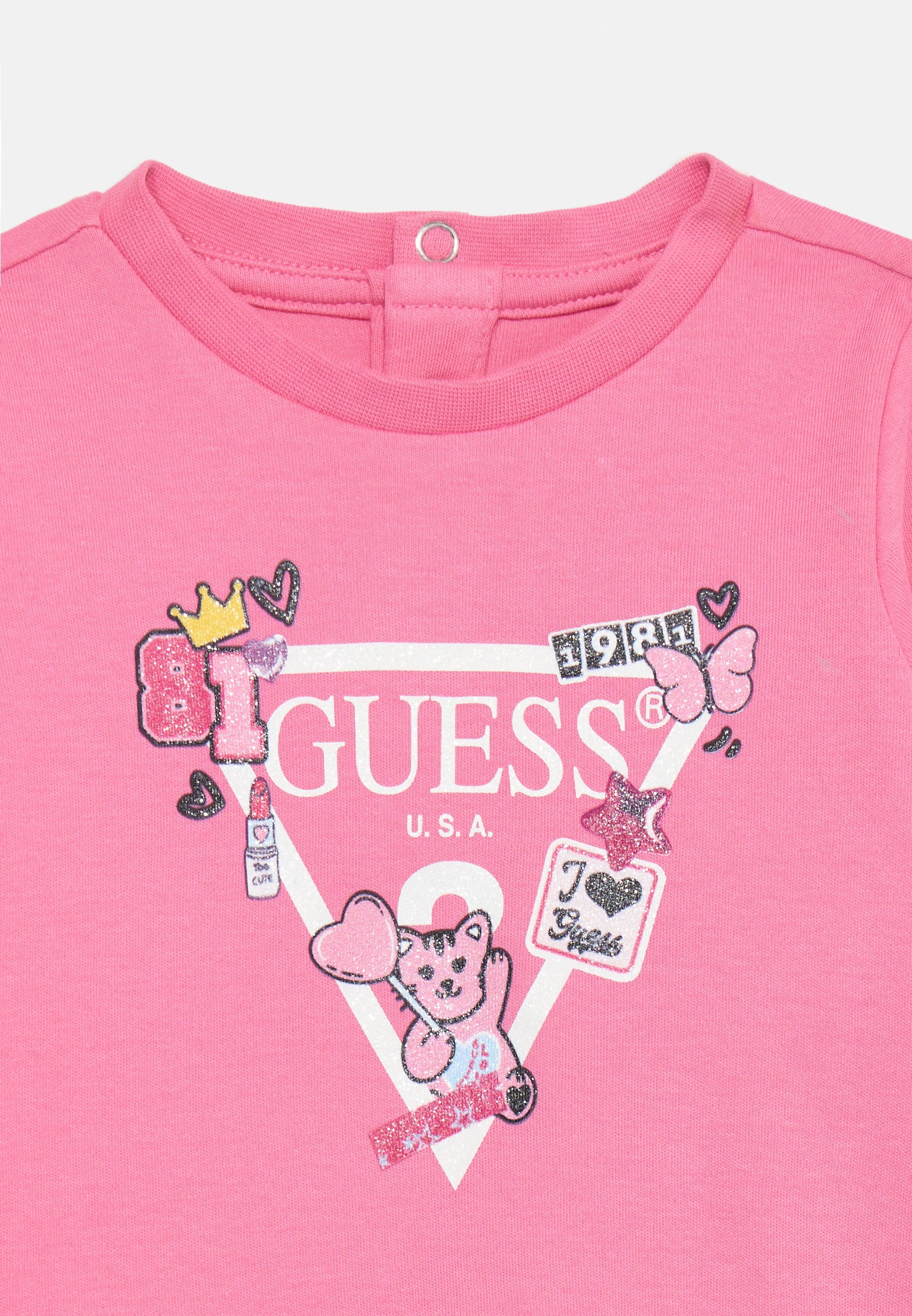 Guess BABY CORE INTERLOCK JURKJES EN SLIPJES SET - Shorts - jelly pink
