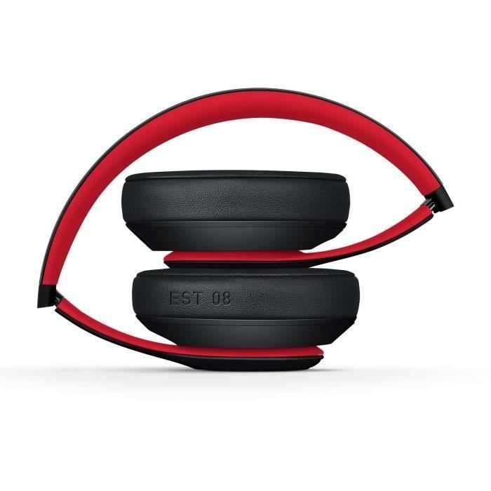 Beats Studio3 Wireless Over-Ear Headphones - The Beats Decade Collection - Defiant Black-Red - Refurbished - Excellent condition