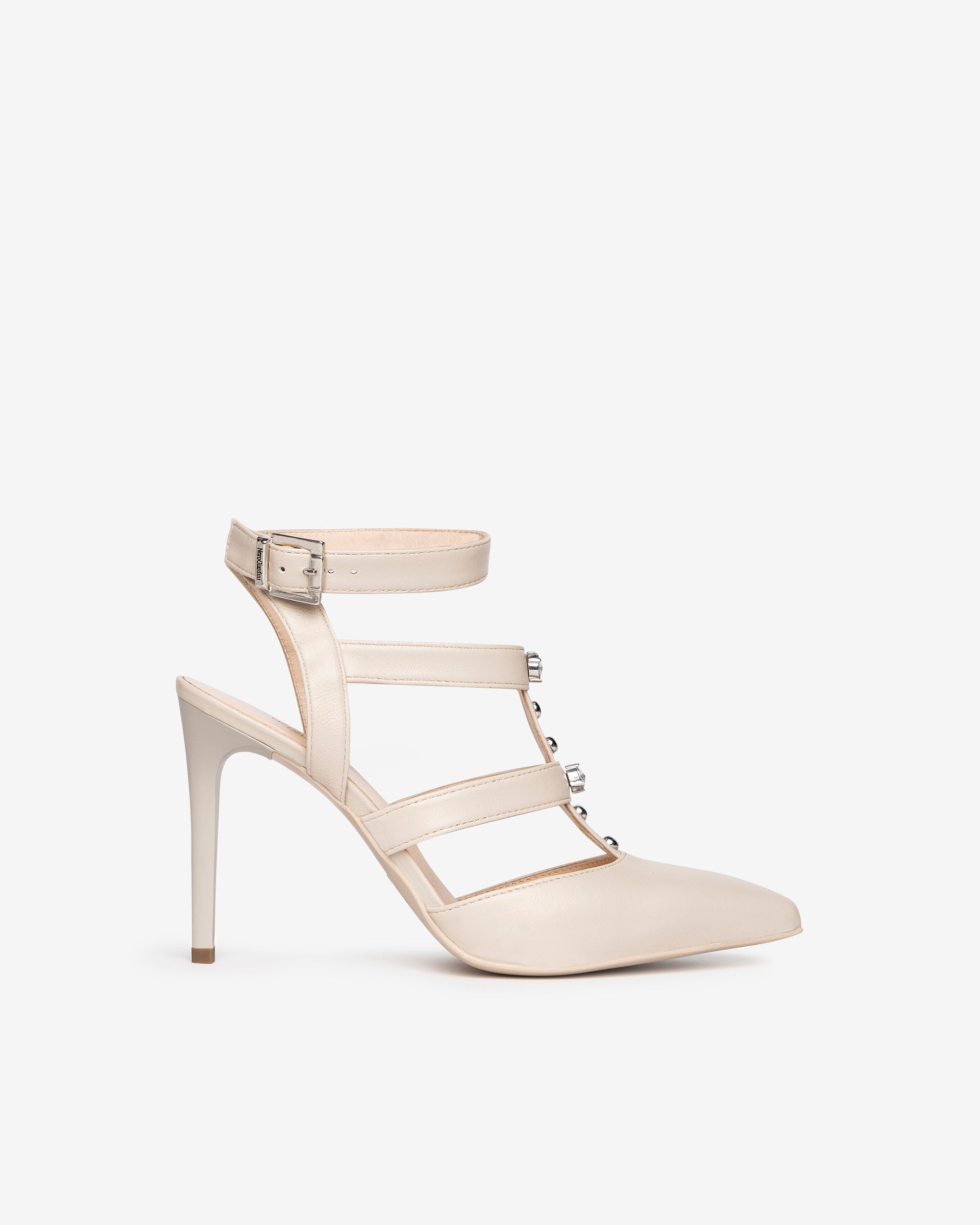  Naisten nahkaiset pumput