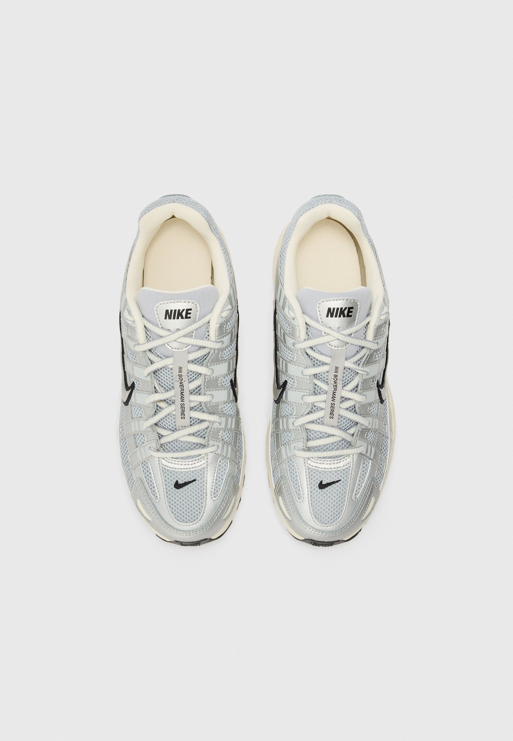 Tênis Nike Sportswear P 6000 UNISSEX - nas cores prata/preto/marfim claro/cinza lobo
