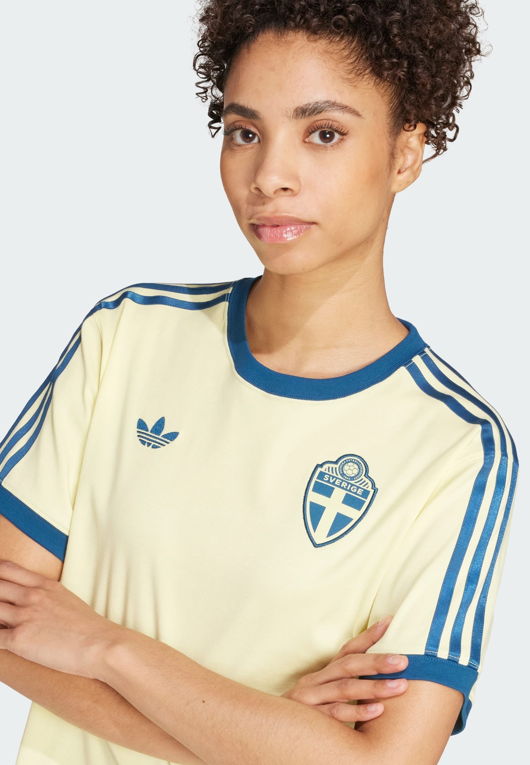 adidas Originals SVFF T-shirt imprimé - citrine perle