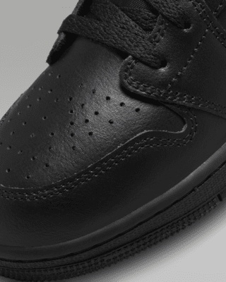 Air Jordan 1 Low Older Kids' Shoes