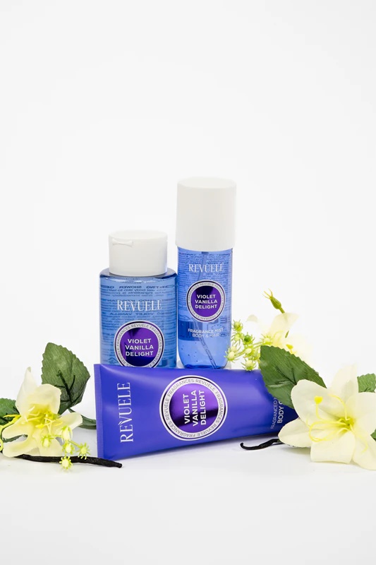 Revuele Violet Vanilla Delight aromātiskais mitrinošais ķermeņa krēms
